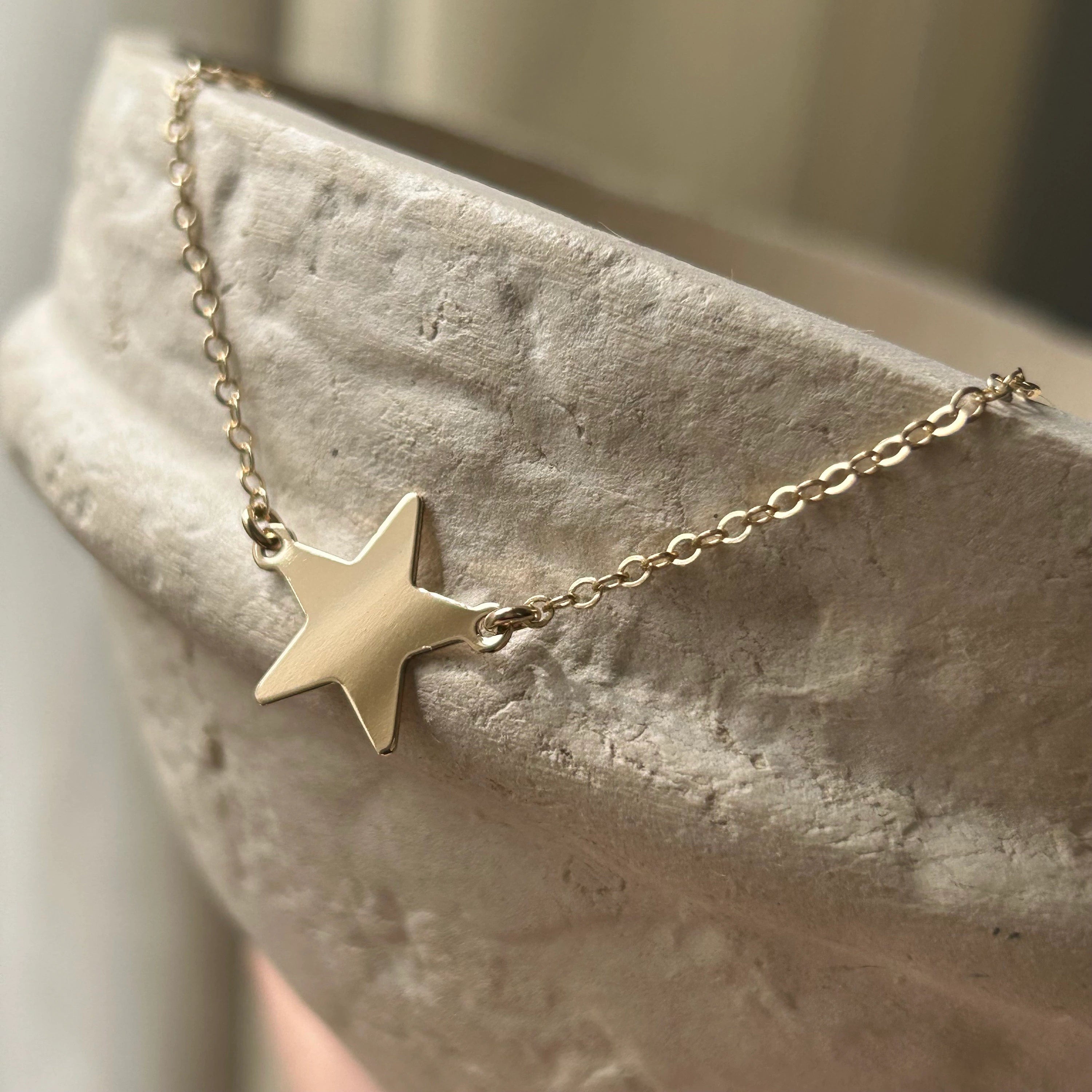 Star Necklace Gems In Vogue