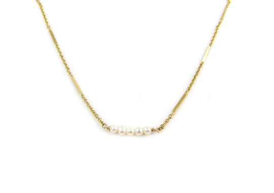 Delicate Pearl Bar Choker